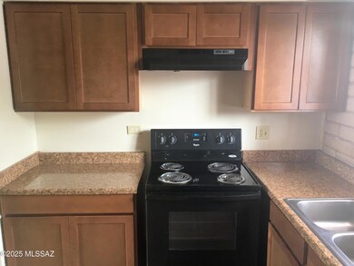426 E Navajo Rd, Tucson, AZ 85705 - photo 5