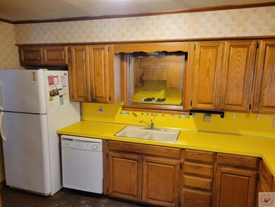 112 Maryland Dr, Texarkana, TX 75501 - photo 7