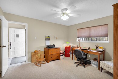 10626 Park View Cir, El Paso, TX 79935 - photo 7