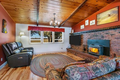 24020 Skywagon Dr, Bend, OR 97701 - photo 6