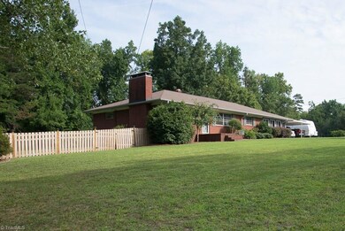 1307 Kersey Valley Rd, Archdale, NC 27263 - photo 2