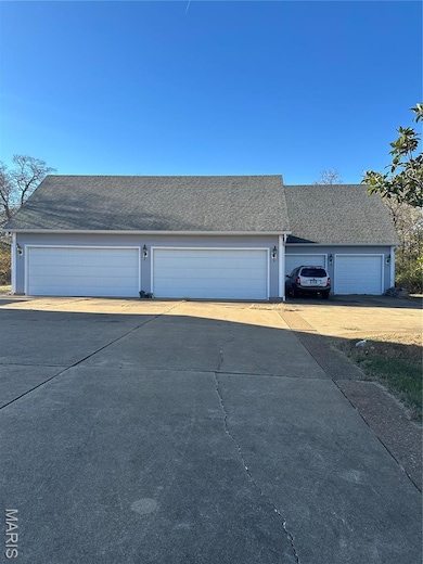 4499 Canterbury Ln, High Ridge, MO 63049 - photo 6