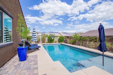 MOUNTAIN VIEWS FROM POOL