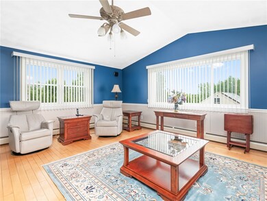 Vaulted great room