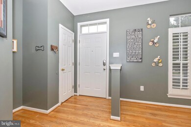 13006 Shamrock Glen Dr, Germantown, MD 20874 - photo 5