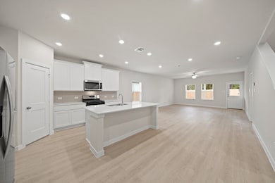 3508 Monroe St, Bay City, TX 77414 - photo 5