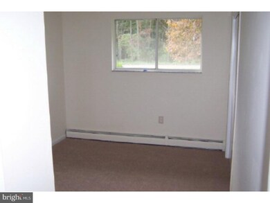 114 S Hilltop Rd, New Ringgold, PA 17960 - photo 5