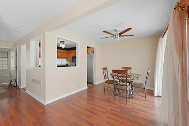 18638 Golfview Dr, Hazel Crest, IL 60429 - photo 7