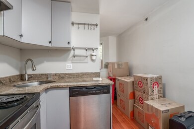 97 College Ave unit 7, Somerville, MA 02144 - photo 6