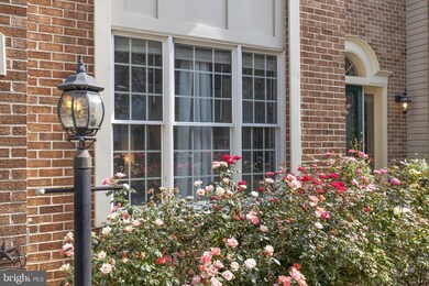 15206 Plane Tree Ct, Bowie, MD 20721 - photo 2