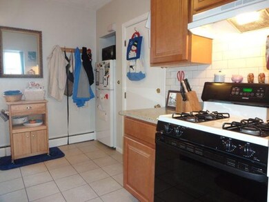 722 E 6th St unit 3L, Boston, MA 02127 - photo 6