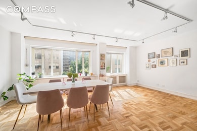 166 E 63rd St unit 7A, New York, NY 10065 - photo 3