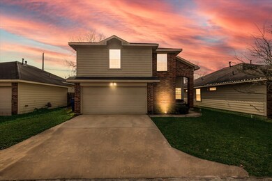 218 S Native Ln, Houston, TX 77022 - photo 3