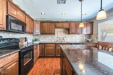 Love this kitchen!