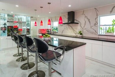 Kitchen showing wet bar