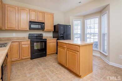 22 Sharpstone Ln, Durham, NC 27703 - photo 3