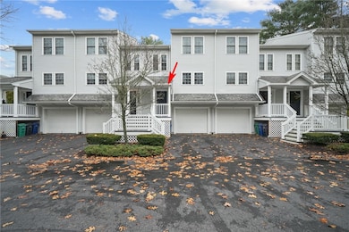 881 Greenwich Ave unit A3, Warwick, RI 02886 - photo 4