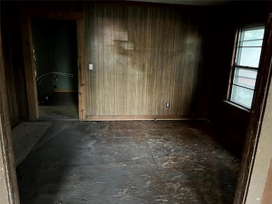 1717 N Main St, Bonham, TX 75418 - photo 4