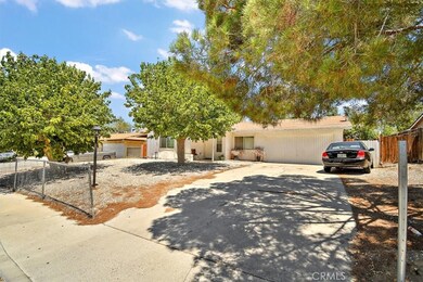 14417 Manzanita Rd, Victorville, CA 92395 - photo 2