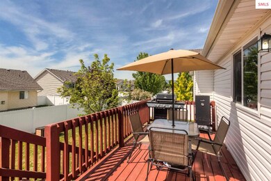 Large fenced back yard too