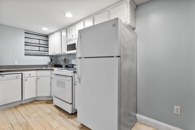 1170 Massachusetts Ave unit 2, Cambridge, MA 02138 - photo 6