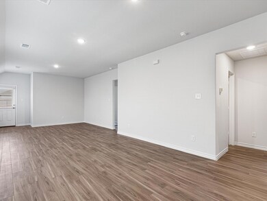 1604 Luke St, Ennis, TX 75119 - photo 7