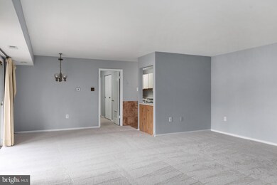 208 Park Terrace Ct SE unit 54, Vienna, VA 22180 - photo 6