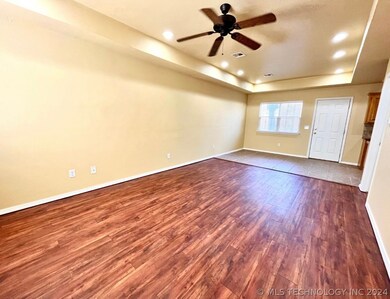 321 E Modoc Ave, McAlester, OK 74501 - photo 2