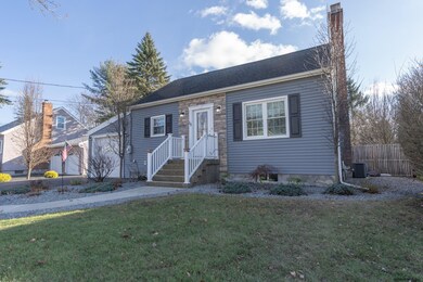 15 Bayberry Rd, Schenectady, NY 12306 - photo 2