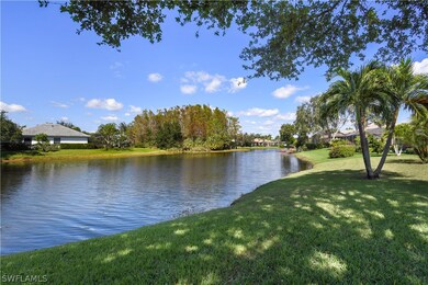 12015 Mahogany Isle Ln, Fort Myers, FL 33913 - photo 4