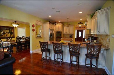 2716 S Kent Rd, Broomall, PA 19008 - photo 6