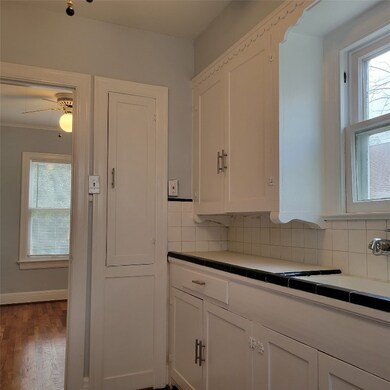 2505 Windsor St, Houston, TX 77006 - photo 6