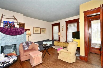 603 Monroe St, Freemansburg, PA 18017 - photo 2