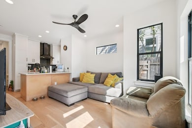 2916 E 13th St unit 2, Austin, TX 78702 - photo 6