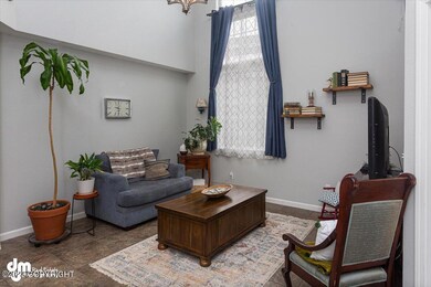 05-Front Entry_DMD_9127