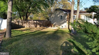 8765 Fort Smallwood Rd, Pasadena, MD 21122 - photo 4