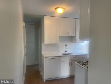 1812 Delaware Ave unit 3, Wilmington, DE 19806 - photo 7