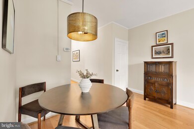 2801 Adams Mill Rd NW unit 212, Washington, DC 20009 - photo 4