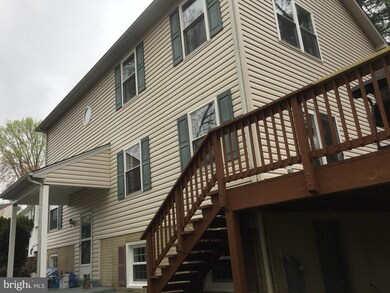 5804 Silchester St, Burke, VA 22015 - photo 2