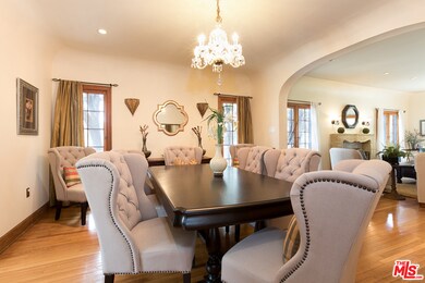 2132 Wellington Rd, Los Angeles, CA 90016 - photo 6