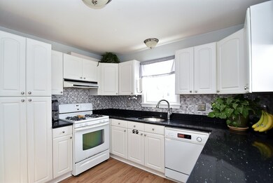 7 John St unit 1, Woburn, MA 01801 - photo 3