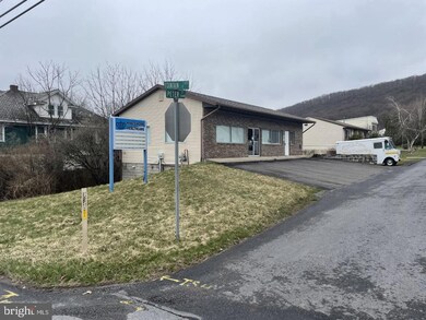 325 Peter St, Ashland, PA 17921 - photo 3