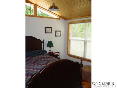 Before renters, master bed