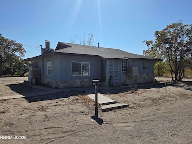 845 Mc Lean St, Fallon, NV 89406 - photo 2