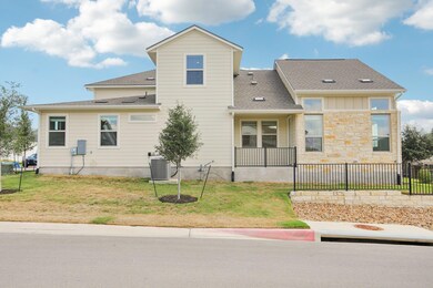 139 Stewart Dr unit 102, San Marcos, TX 78666 - photo 4
