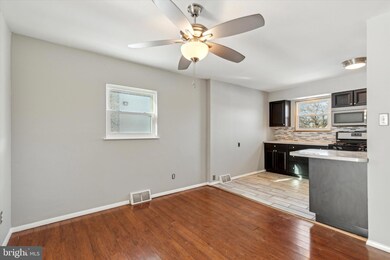 1716 Kendrick Ln, Norristown, PA 19401 - photo 7