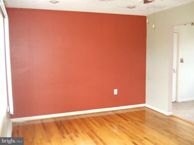 2108 First St, Middletown, VA 22645 - photo 5