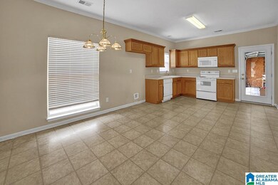 5101 Hidden Cove Cir, Center Point, AL 35215 - photo 7