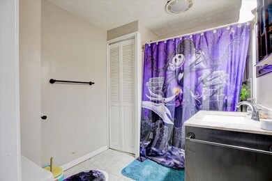 60 Cottage St, Sanford, ME 04073 - photo 4