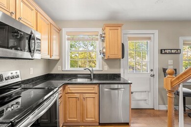309 High St unit C, Newburyport, MA 01950 - photo 2